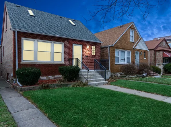 8940 S Jeffery Blvd, Chicago, IL 60617