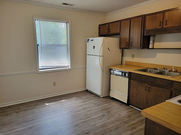 3rd image of 3660 Neuse Westberry Villas Blvd #Wbd4