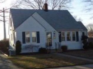 201 Rosemere Rd, Pawtucket, RI 02861