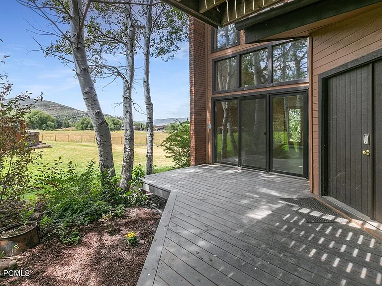 1656 Village Round Dr — Photo 2