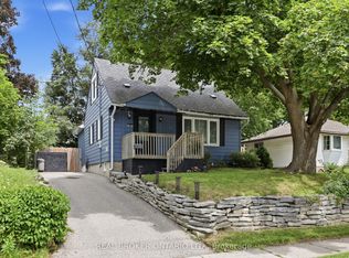 21 Ridgewood Ave, Guelph, ON N1H 6C3