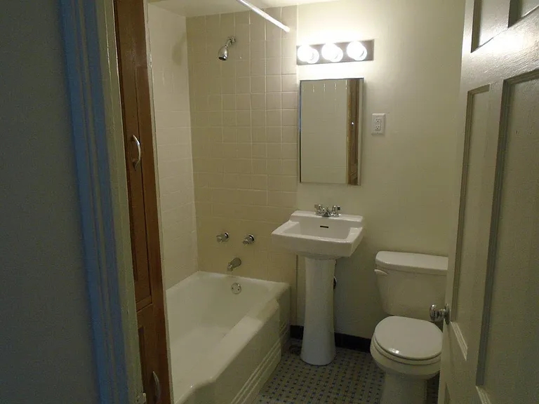 Brimhall Apartments — Photo 6