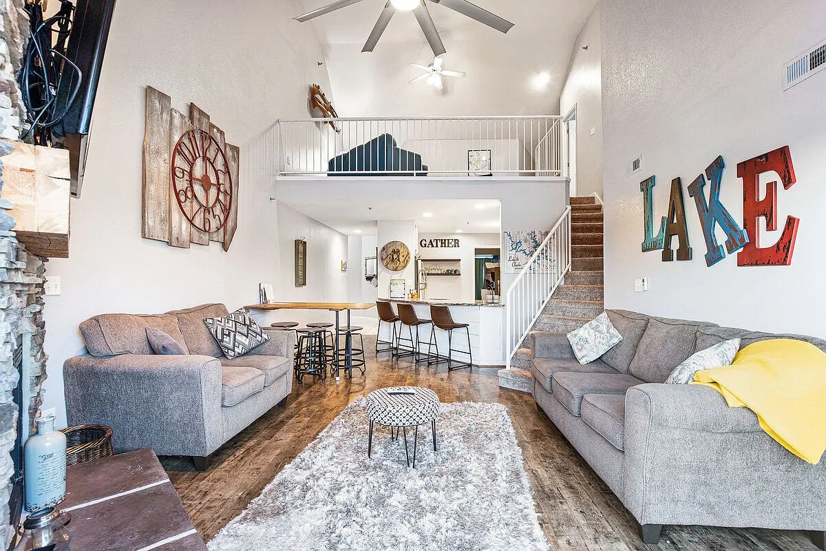 4 bed, 1629 sqft, $2,250 — Photo 4