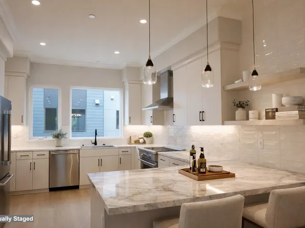 103 Koa Ct, Palo Alto, CA 94306