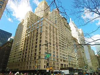 Rented by Barlavi Inc.
