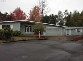 201 Grant Ave, Cottage Grove, OR 97424