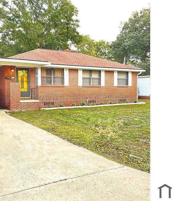 1705 Debutante Dr