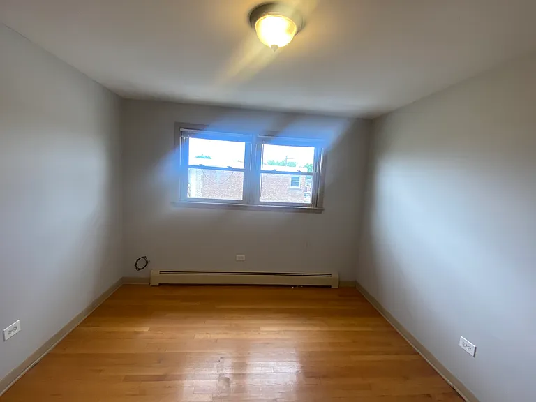 6441 W Higgins Ave #3W — Photo 19