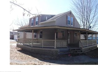 14 Garcelon St, Lewiston, ME 04240