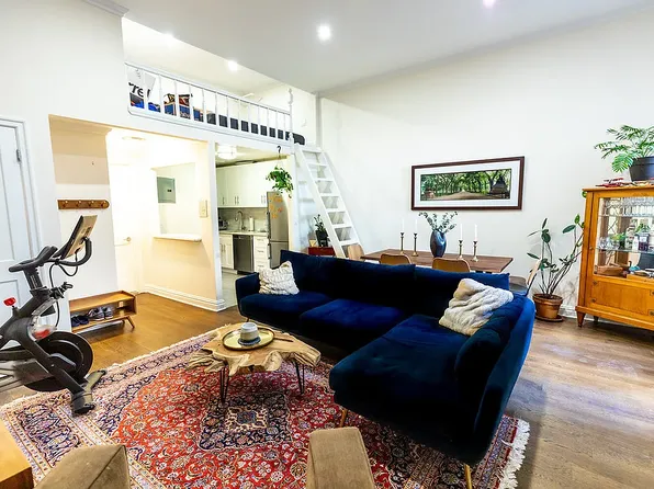 37 West 71st Street image 1 of 6