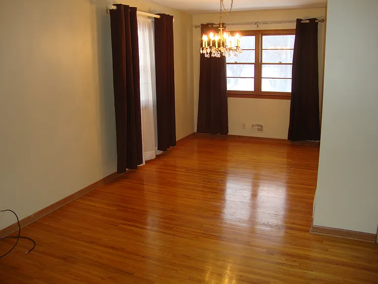 6528 Bedford Ave — Photo 3