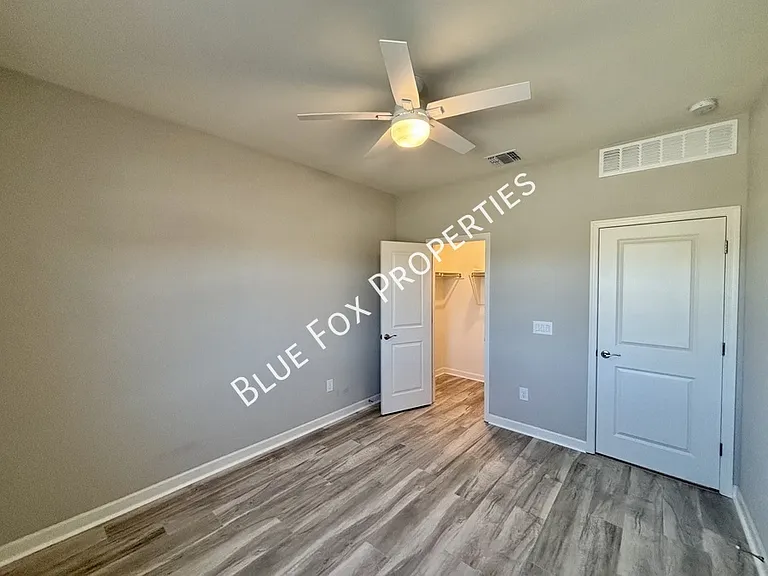5536 Lazy Farm Dr — Photo 14