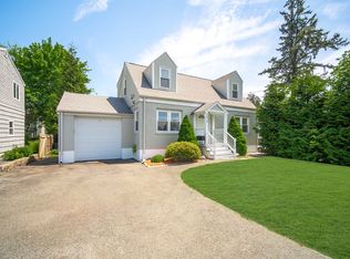 4070 Madison Ave, Bridgeport, CT 06606