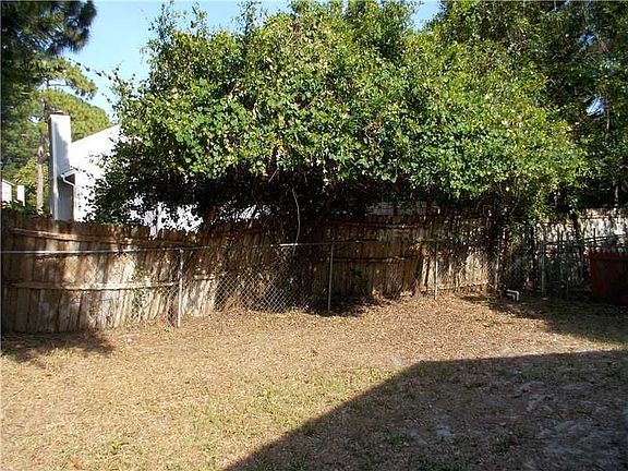 3rd image of 4035 Murdock Ave