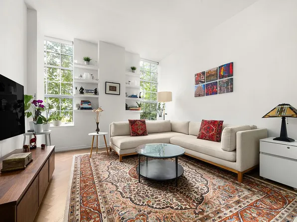184 Kent Ave APT C103, Brooklyn, NY 11249
