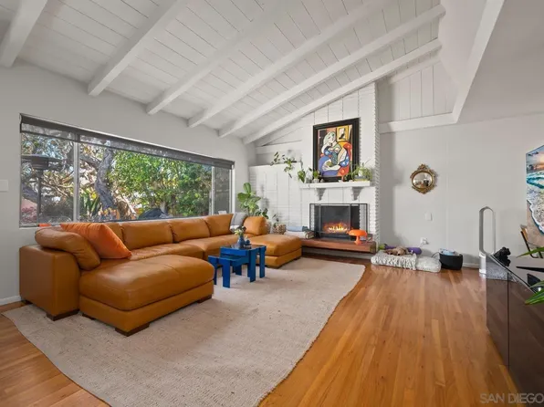 1340 Loring St, San Diego, CA 92109