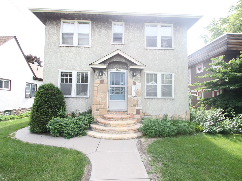 1st image of 2917 35th Ave S APT 1