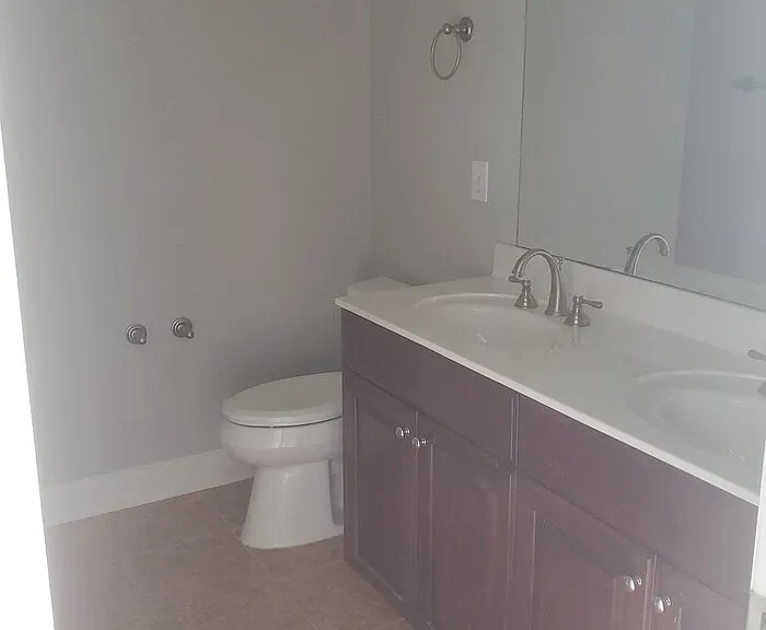 611 Lady St #B — Photo 6