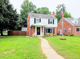 3901 Elmhurst Rd, Toledo, OH 43613
