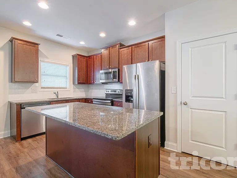508 Trickum Hill Dr — Photo 3