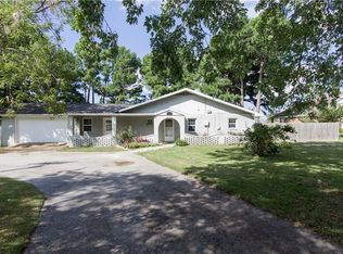 548 Rheas Mill Rd, Farmington, AR 72730