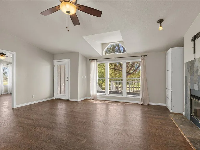 1029 Lower Red Rock Rd — Photo 14