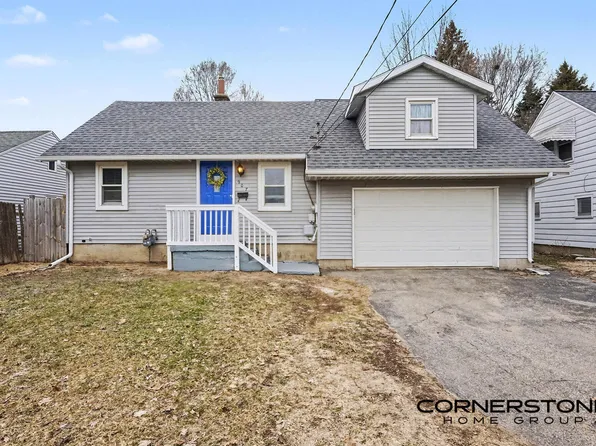 907 Malta St NE, Grand Rapids, MI 49503