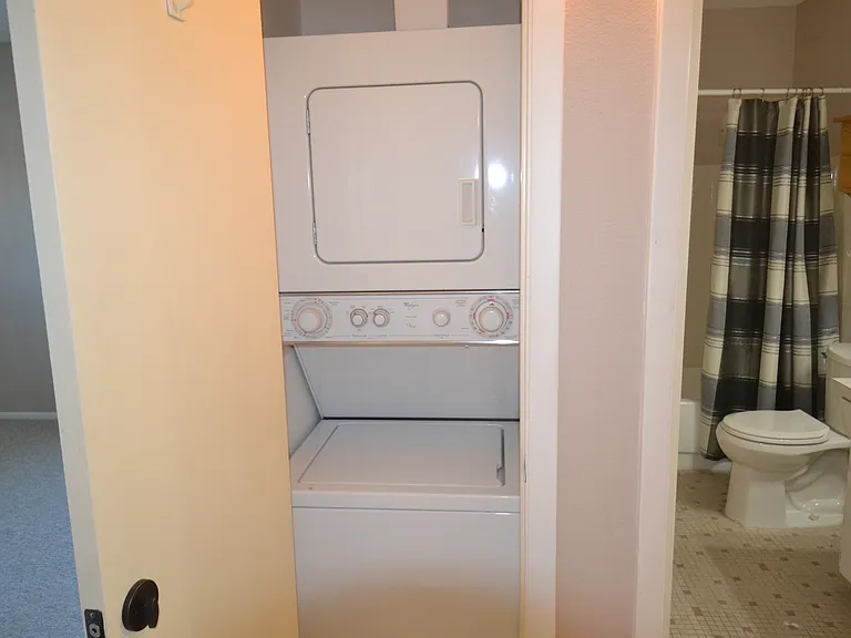 2471 Sumatran Way #25 — Photo 33