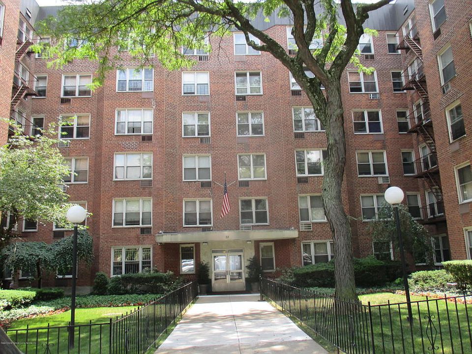 1st image of 50 Fort Pl APT B5h