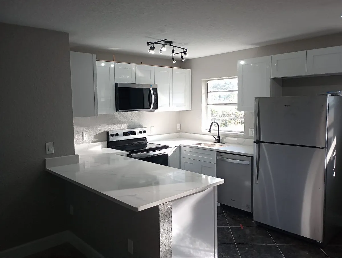 Building Photo - 14634 Siplin Rd #1