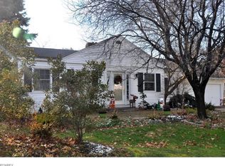 3770 Wooster Rd, Rocky River, OH 44116