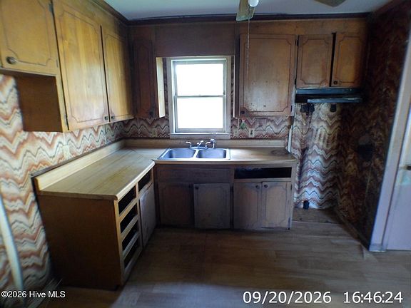 5th image of 1153 Connaritsa Road