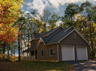 113 Woods Rd, Palmerton, PA 18071