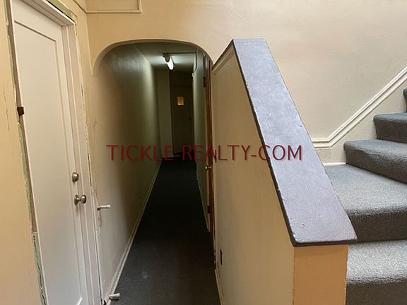 3rd image of 666-670 Monroe Ave #670-4