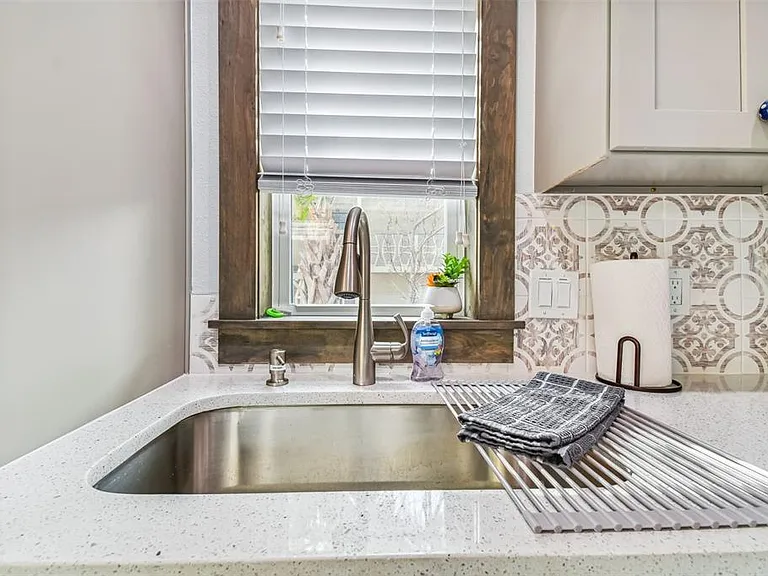 1523 Bayshore Blvd #3 — Photo 9