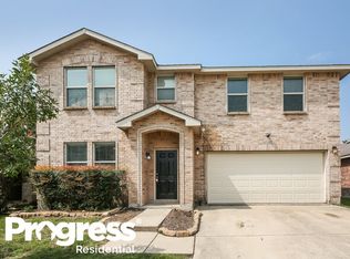 16525 Woodside Dr, Justin, TX 76247