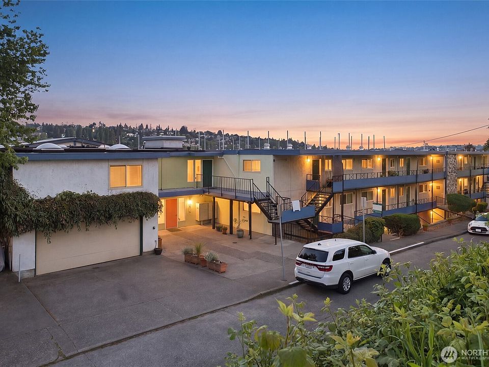 1st image of 2629 2633 14th Avenue W
