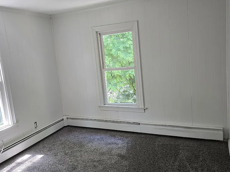111 La Grange St — Photo 11