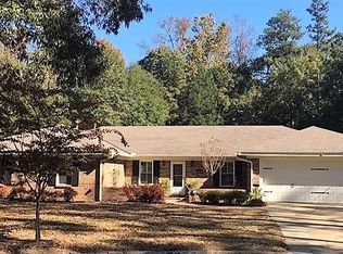 112 Holly Ct, Prattville, AL 36066