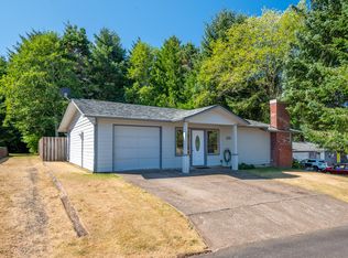 125 SE Rose St, Waldport, OR