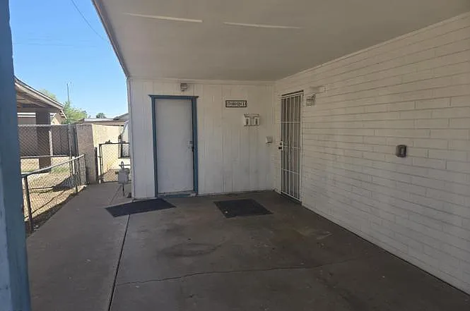5 bed, 1779 sqft, $2,150 — Photo 3
