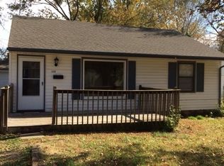 2328 SW Harrison St, Topeka, KS 66611