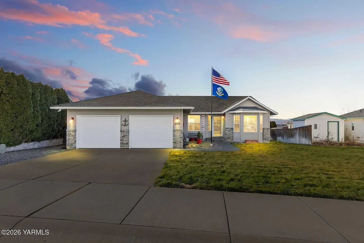 608 Tumac Dr photo 1