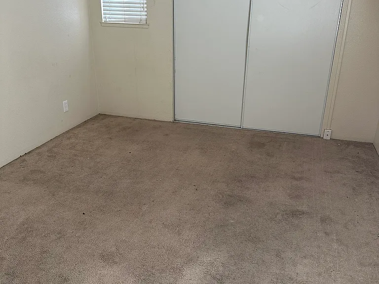 2374 N Main St #3 — Photo 1