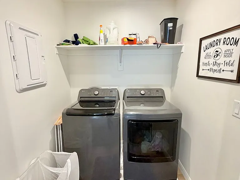 1436 E White Hollow Ln — Photo 17