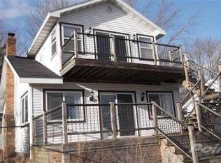 5020 Depot St, Galien, MI 49113