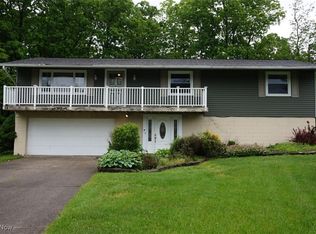 1259 Cherry Ln, Brunswick, OH
