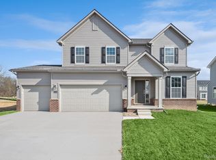 27148 Silo Dr, Saline, MI