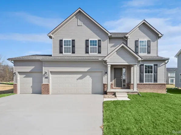 27148 Silo Dr, Saline, MI 48176