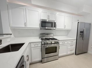 313 Crescent Ct, Brisbane, CA